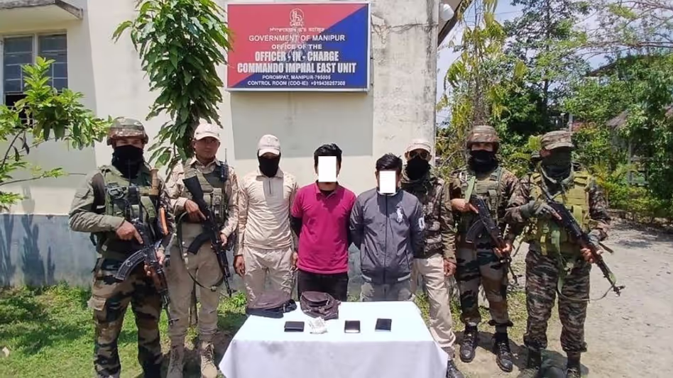 Manipur सुरक्षा अभियान दस उग्रवादी गिरफ्तार, सामरिक उपकरण और चोरी के वाहन जब्त Manipur सुरक्षा अभियान दस उग्रवादी गिरफ्तार, सामरिक उपकरण और चोरी के वाहन जब्त
