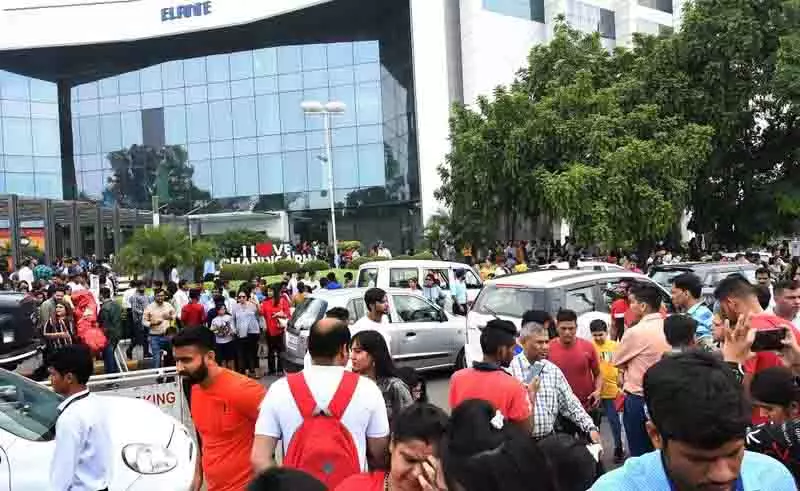 Chandigarh: शहर के सिनेमाघरों में जल्द ही, गतिशील टिकट मूल्य निर्धारण Chandigarh: शहर के सिनेमाघरों में जल्द ही, गतिशील टिकट मूल्य निर्धारण