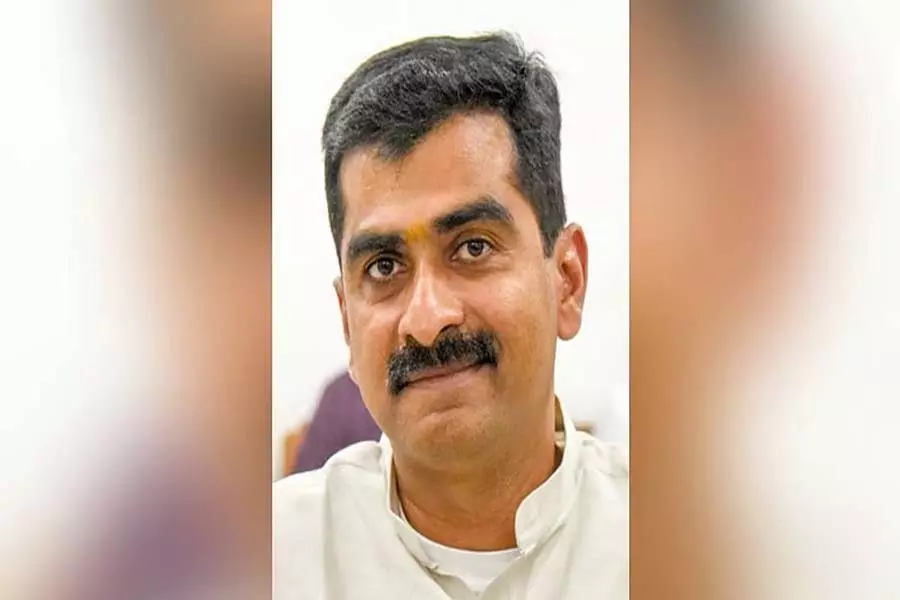 MDMK नेता ने पार्टी समिति की बैठक के बाद इस्तीफा वापस लिया MDMK नेता ने पार्टी समिति की बैठक के बाद इस्तीफा वापस लिया