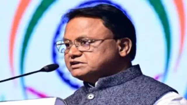 CM मोहन माझी ने संबलपुर का दौरा किया और मां समलेश्वरी का आशीर्वाद लिया CM मोहन माझी ने संबलपुर का दौरा किया और मां समलेश्वरी का आशीर्वाद लिया