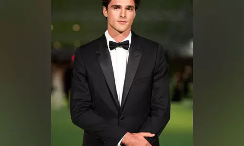 Jacob Elordi ने कहा- वुदरिंग हाइट्स के निर्देशक द्वारा उन्हें संदेश भेजे जाने से पहले वे एक ब्रेक लेने जा रहे थे Jacob Elordi ने कहा- वुदरिंग हाइट्स के निर्देशक द्वारा उन्हें संदेश भेजे जाने से पहले वे एक ब्रेक लेने जा रहे थे