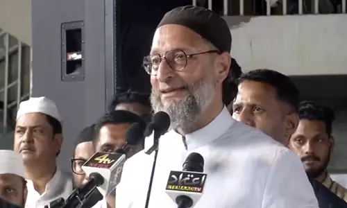 भाजपा न्यायालय को धार्मिक युद्ध की धमकी दे रही है: निशिकांत दुबे की SC टिप्पणी पर असदुद्दीन ओवैसी