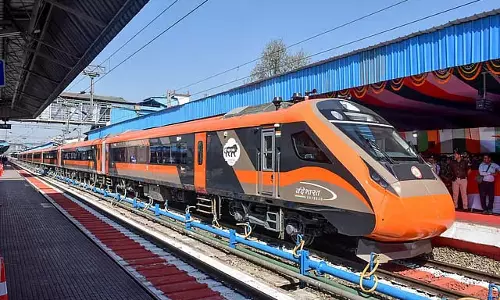 वंदे भारत मिशन परियोजना से कुमारी - श्रीनगर सहित 10 मार्गों पर बिस्तर की सुविधा मिलेगी