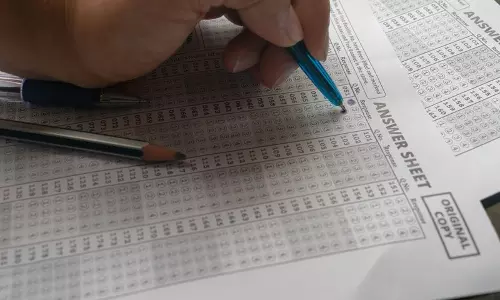 JEE (Main) दिल्ली के दक्ष, हर्ष का स्कोर परफेक्ट 100 JEE (Main) दिल्ली के दक्ष, हर्ष का स्कोर परफेक्ट 100