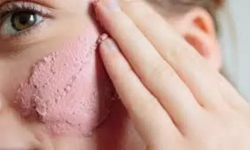 Beauty tips: गर्मियों में चेहरा रहेगा गुलाबी, चुकंदर से बनाएं ये पावरफुल फेस मास्क Beauty tips: गर्मियों में चेहरा रहेगा गुलाबी, चुकंदर से बनाएं ये पावरफुल फेस मास्क