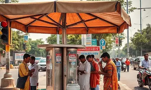 Indore : भीषण गर्मी के बीच 28 प्रमुख ट्रैफिक सिग्नल पर छाया और पेयजल की व्यवस्था जल्द Indore : भीषण गर्मी के बीच 28 प्रमुख ट्रैफिक सिग्नल पर छाया और पेयजल की व्यवस्था जल्द