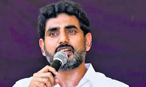 मंत्री Lokesh ने समग्र शिक्षा की 25 साल की यात्रा की सराहना की मंत्री Lokesh ने समग्र शिक्षा की 25 साल की यात्रा की सराहना की