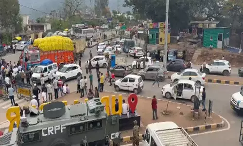 Udhampur के कई हिस्सों में भारी बारिश, राष्ट्रीय राजमार्ग अवरुद्ध