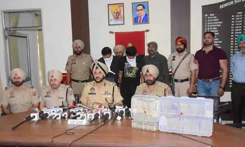 Ludhiana पुलिसकर्मी, हरियाणा ड्राई फ्रूट व्यापारी समेत पांच गिरफ्तार