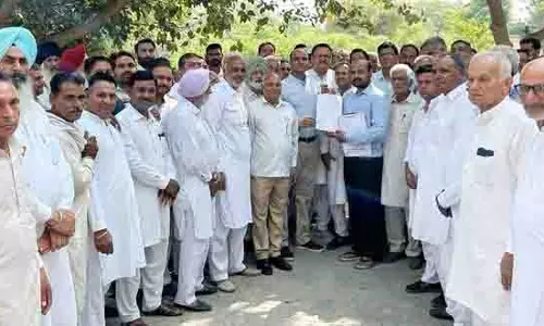 अंतिम छोर से जल चैनल पुनरुद्धार का काम शुरू करें: Farmers अंतिम छोर से जल चैनल पुनरुद्धार का काम शुरू करें: Farmers