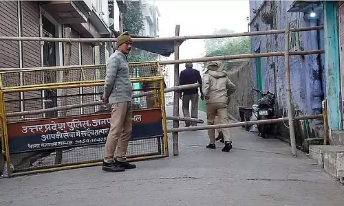 संबल में विवादित पोस्टर: पुलिस जांच कर रही