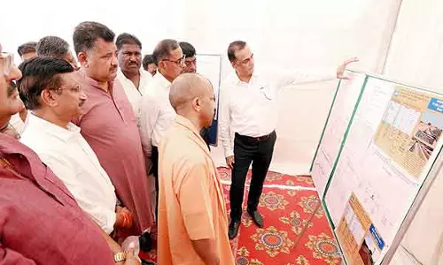 UP CM ने गोरखपुर में कनेक्टिविटी बढ़ाने के लिए 700 करोड़ रुपये से अधिक की दी मंजूरी UP CM ने गोरखपुर में कनेक्टिविटी बढ़ाने के लिए 700 करोड़ रुपये से अधिक की दी मंजूरी