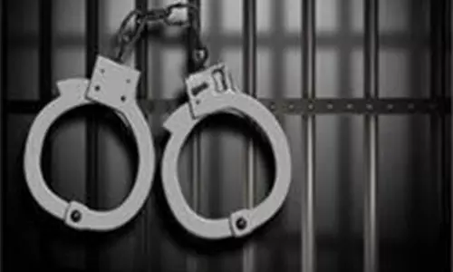 Police ने मुर्शिदाबाद में विरोध प्रदर्शन के दौरान पिता-पुत्र की हत्या के मामले में आरोपी को किया गिरफ्तार