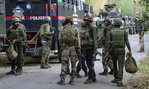 जम्मू-कश्मीर के Kathua में तलाशी अभियान जारी