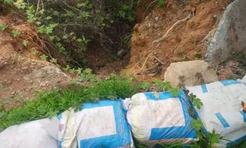नहर का पुनर्निर्माण नहीं किया गया; लोग संकट में