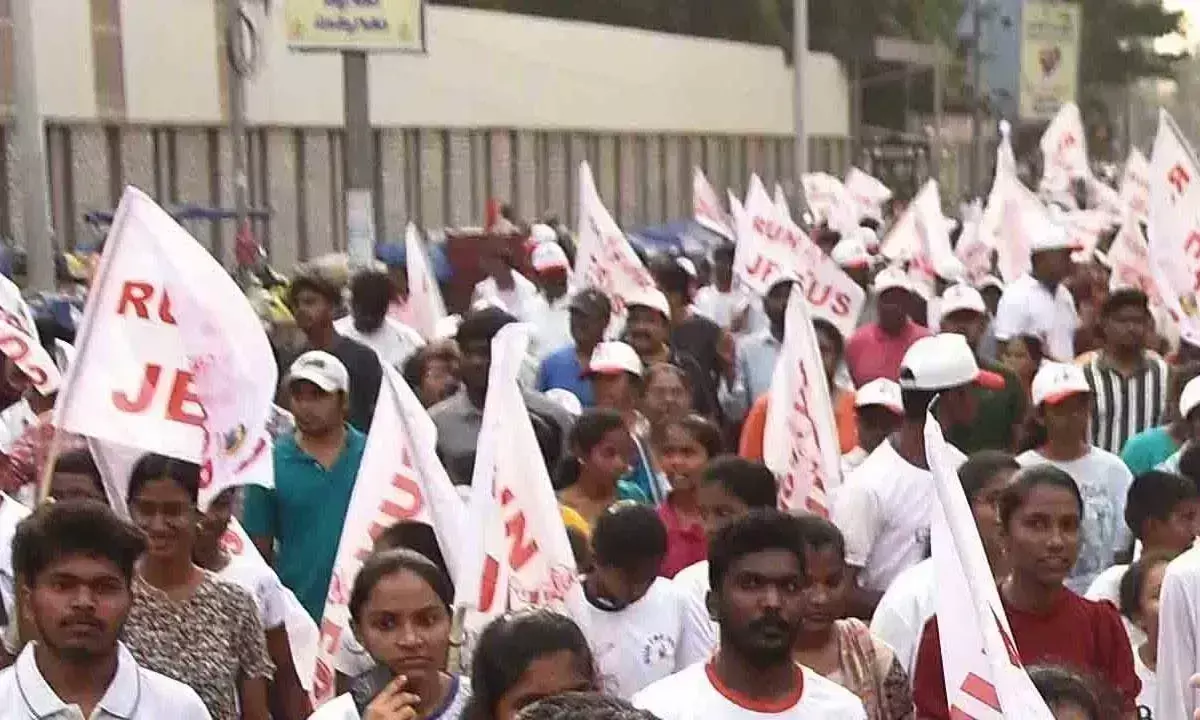 Andhra: हजारों लोगों ने ‘रन फॉर जीसस’ रैली में हिस्सा लिया Andhra: हजारों लोगों ने ‘रन फॉर जीसस’ रैली में हिस्सा लिया