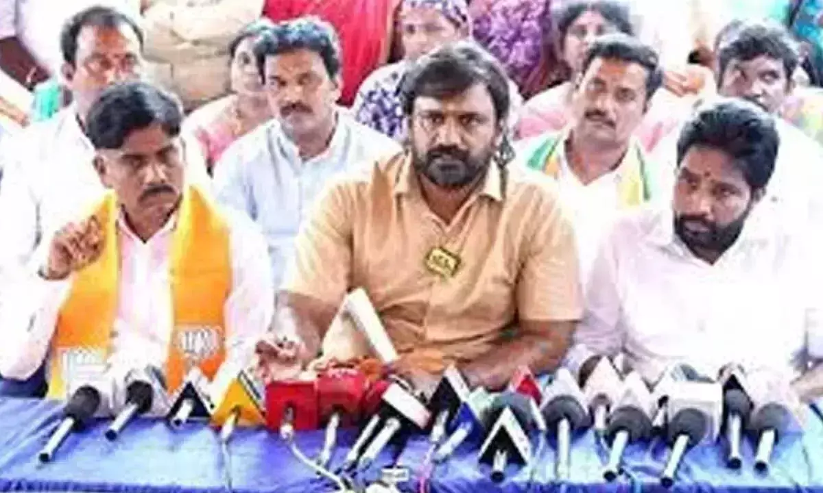 Andhra: सरदार लछन्ना को श्रद्धांजलि अर्पित की गई