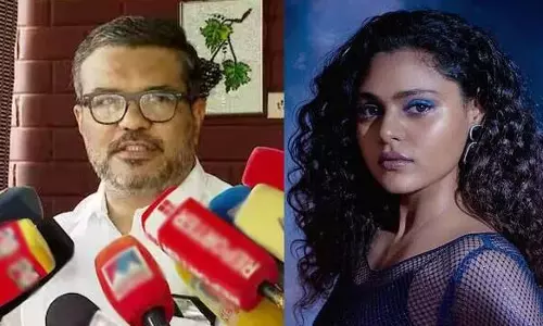 Palakkad: सरकार ने विंसी को दिया समर्थन, अलग-थलग करने को बताया गलत Palakkad: सरकार ने विंसी को दिया समर्थन, अलग-थलग करने को बताया गलत