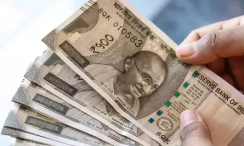 4 पटवारियों पर कलेक्टर ने लिया एक्शन, सैलरी इंक्रीमेंट पर रोक