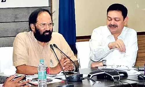 केवल तेलंगाना के किसानों को ही 1000 रुपये की सहायता राशि मिले : उत्तम कुमार रेड्डी