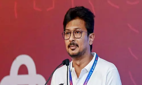 उपमुख्यमंत्री उदयनिधि ने छात्रों से हिंदी थोपे जाने का विरोध करने का  किया आग्रह