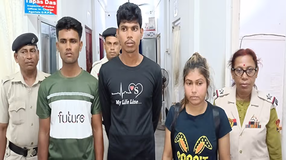 Tripura : अगरतला रेलवे स्टेशन पर एक महिला समेत तीन बांग्लादेशी पकड़े गए