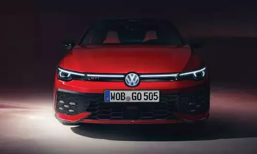 2025 में भारत में गोल्फ जीटीआई समेत कई प्रीमियम कारें लॉन्च कर सकती है Volkswagen 2025 में भारत में गोल्फ जीटीआई समेत कई प्रीमियम कारें लॉन्च कर सकती है Volkswagen