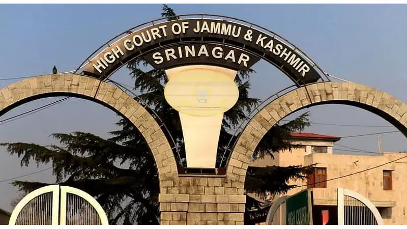हाईकोर्ट ने निवारक हिरासत के खिलाफ ‘ड्रग तस्करों’ की याचिका खारिज की हाईकोर्ट ने निवारक हिरासत के खिलाफ ‘ड्रग तस्करों’ की याचिका खारिज की