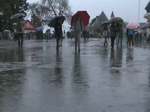 Uttarakhand: मौसम विभाग ने कुछ जिलों में बिजली चमकने, गरजने की संभावना जताई Uttarakhand: मौसम विभाग ने कुछ जिलों में बिजली चमकने, गरजने की संभावना जताई