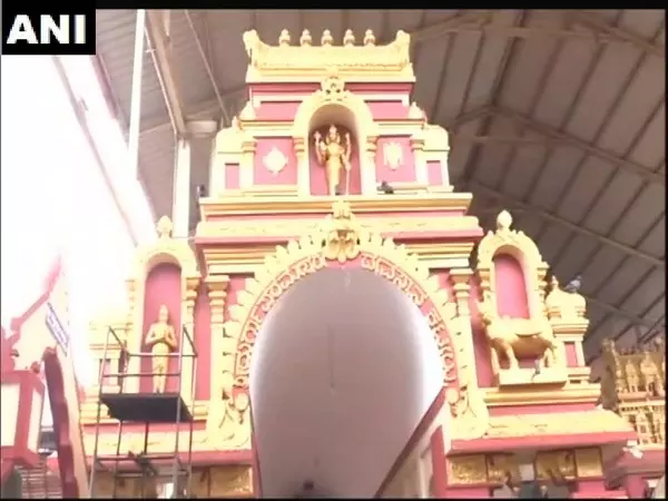 Dakshina Kannada में श्री दुर्गा परमेश्वरी मंदिर उत्सव के समापन पर थूटेधारा मनाया गया Dakshina Kannada में श्री दुर्गा परमेश्वरी मंदिर उत्सव के समापन पर थूटेधारा मनाया गया