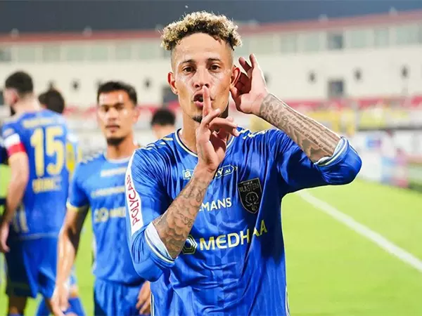 Kerala Blasters ने ईस्ट बंगाल को हराकर कलिंगा सुपर कप के क्वार्टर फाइनल में प्रवेश किया Kerala Blasters ने ईस्ट बंगाल को हराकर कलिंगा सुपर कप के क्वार्टर फाइनल में प्रवेश किया