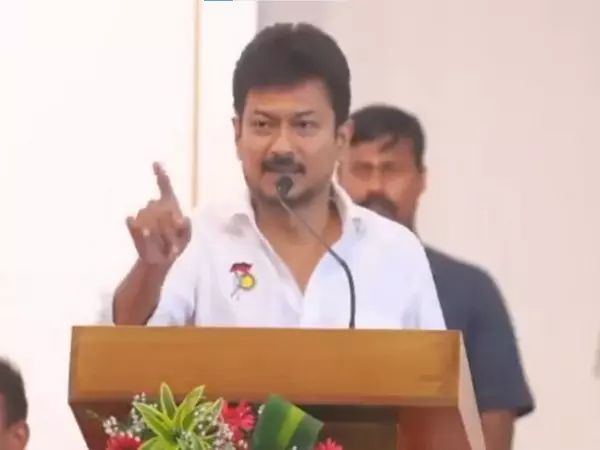 केवल भाषाई संघर्ष नहीं, बल्कि जातीय संघर्ष: Udhayanidhi Stalin ने हिंदी थोपने का विरोध किया केवल भाषाई संघर्ष नहीं, बल्कि जातीय संघर्ष: Udhayanidhi Stalin ने हिंदी थोपने का विरोध किया