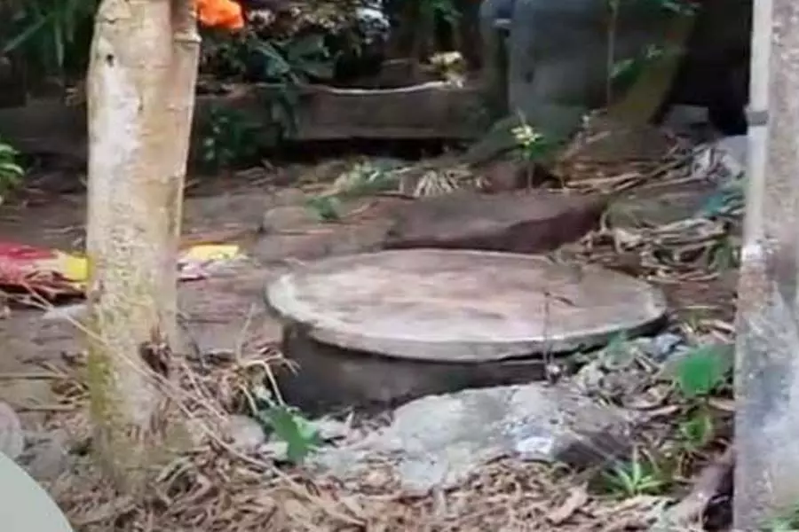पुरी के लापता लड़के का शवseptic tank से बरामद पुरी के लापता लड़के का शवseptic tank से बरामद