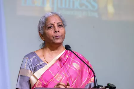 भारत को आईएमएफ और विश्व बैंक वैश्विक व्यापार के इंजन के रूप में देखते हैं: वित्त मंत्री सीतारमण भारत को आईएमएफ और विश्व बैंक वैश्विक व्यापार के इंजन के रूप में देखते हैं: वित्त मंत्री सीतारमण