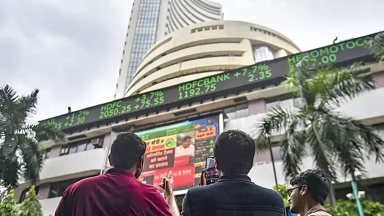 सेंसेक्स फिर 79,000 के पार, निफ्टी ने छुआ 24,000 का स्तर सेंसेक्स फिर 79,000 के पार, निफ्टी ने छुआ 24,000 का स्तर