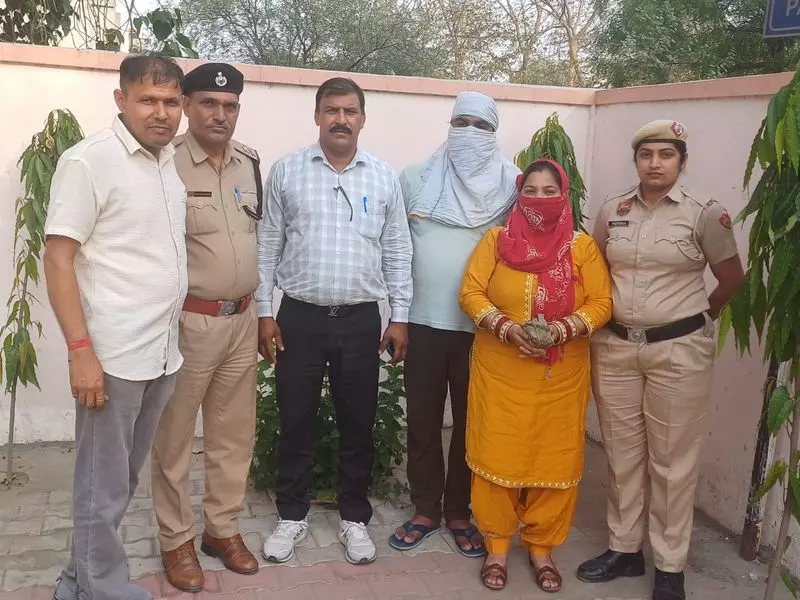 Haryana : पानीपत में निवेशकों से 150 करोड़ रुपये ठगने के आरोप में दंपत्ति गिरफ्तार Haryana : पानीपत में निवेशकों से 150 करोड़ रुपये ठगने के आरोप में दंपत्ति गिरफ्तार