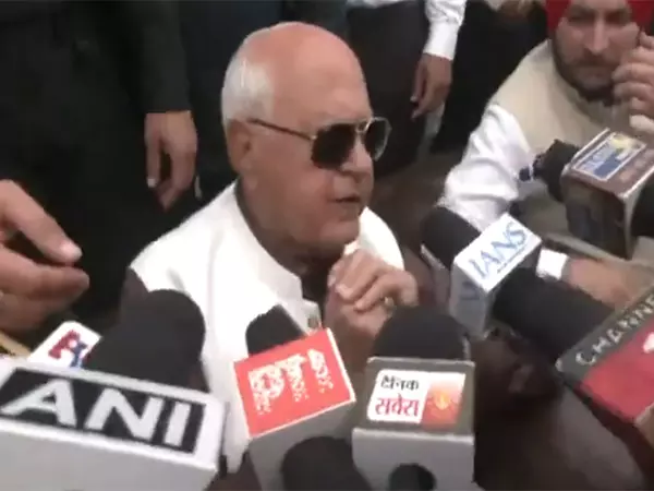 NC अध्यक्ष फारूक अब्दुल्ला ने रामबन भूस्खलन पर दुख जताया NC अध्यक्ष फारूक अब्दुल्ला ने रामबन भूस्खलन पर दुख जताया