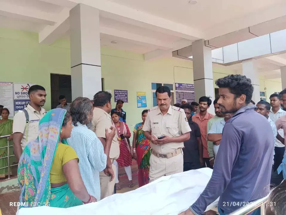 जगतसिंहपुर DHH में गर्भवती महिला की मौत से आक्रोश, चिकित्सा लापरवाही का आरोप जगतसिंहपुर DHH में गर्भवती महिला की मौत से आक्रोश, चिकित्सा लापरवाही का आरोप