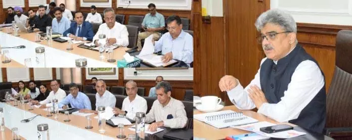 Jammu: शिक्षा में उत्कृष्टता प्राप्त करने के लिए स्कूलों के लिए आधुनिक बदलाव की योजना तैयार Jammu: शिक्षा में उत्कृष्टता प्राप्त करने के लिए स्कूलों के लिए आधुनिक बदलाव की योजना तैयार