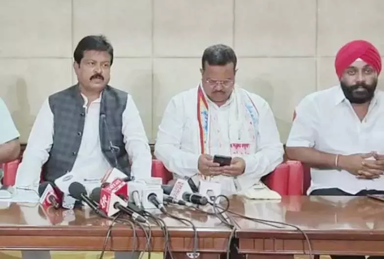 अपराधियों का पालनहार है कांग्रेस पार्टी : बीजेपी नेता अपराधियों का पालनहार है कांग्रेस पार्टी : बीजेपी नेता