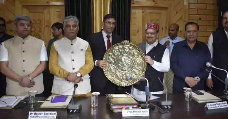 Himachal: स्वास्थ्य सेवाओं में सुधार के लिए योजना प्रस्तुत करें चंबा प्रशासन को निर्देश Himachal: स्वास्थ्य सेवाओं में सुधार के लिए योजना प्रस्तुत करें चंबा प्रशासन को निर्देश