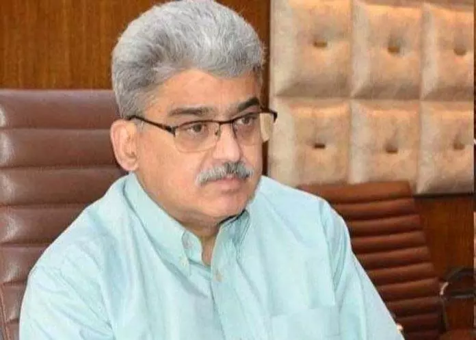 CS ने उत्कृष्टता प्राप्त करने के लिए स्कूलों के लिए आधुनिक बदलाव की योजना बनाई CS ने उत्कृष्टता प्राप्त करने के लिए स्कूलों के लिए आधुनिक बदलाव की योजना बनाई