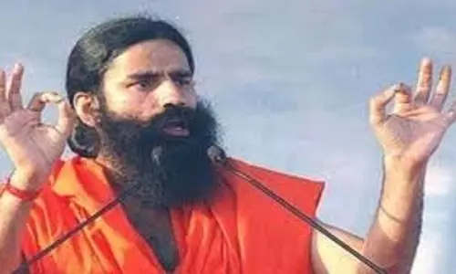 Health: गर्मियों में बढ़ जाती है हीट स्ट्रोक और सिरदर्द की समस्या, बाबा रामदेव से जानें माइग्रेन से निजात पाने के बेहतरीन उपाय Health: गर्मियों में बढ़ जाती है हीट स्ट्रोक और सिरदर्द की समस्या, बाबा रामदेव से जानें माइग्रेन से निजात पाने के बेहतरीन उपाय