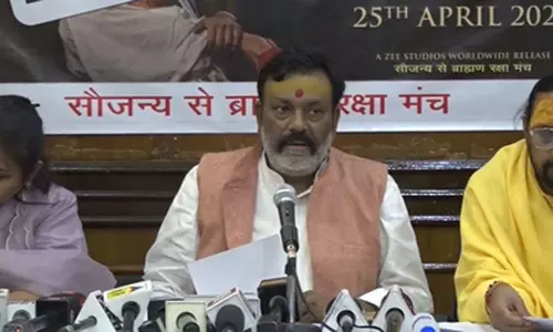 ब्राह्मण रक्षा मंच ने उठाई फुले फिल्म को बैन करने की मांग ब्राह्मण रक्षा मंच ने उठाई फुले फिल्म को बैन करने की मांग