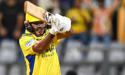 आईपीएल 2025 : 17 वर्षीय आयुष म्हात्रे ने मुंबई में सीएसके के लिए की शानदार शुरुआत आईपीएल 2025 : 17 वर्षीय आयुष म्हात्रे ने मुंबई में सीएसके के लिए की शानदार शुरुआत