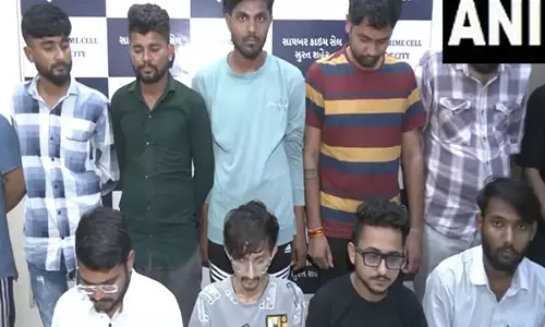 Gujarat Cyber ​​Crime Cell ने अंतर-राज्यीय साइबर अपराध नेटवर्क का भंडाफोड़ किया, 12 लोगों को गिरफ्तार किया