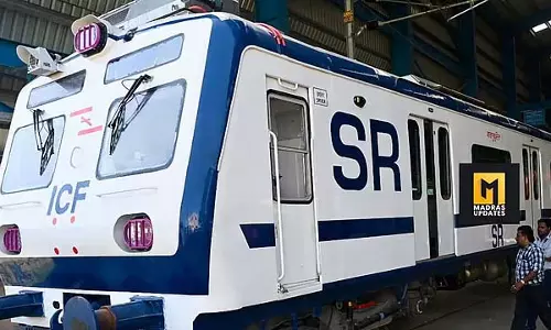 AC इलेक्ट्रिक ट्रेन सेवा: यात्री दे सकते हैं फीडबैक! - दक्षिण रेलवे AC इलेक्ट्रिक ट्रेन सेवा: यात्री दे सकते हैं फीडबैक! - दक्षिण रेलवे
