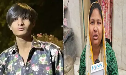 सीलमपुर हत्याकांड: मृतक कुणाल की मां का छलका दर्द, बोली- सभी हत्यारे सजा के हकदार सीलमपुर हत्याकांड: मृतक कुणाल की मां का छलका दर्द, बोली- सभी हत्यारे सजा के हकदार