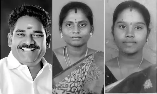 Cuddalore : एक दुर्घटना में AIADMK नेता समेत तीन लोगों की मौत Cuddalore : एक दुर्घटना में AIADMK नेता समेत तीन लोगों की मौत