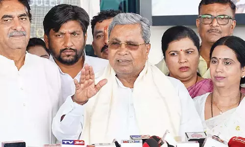 CM सिद्दा ने सभी जातियों के लिए सामाजिक-आर्थिक सशक्तिकरण और शिक्षा का आह्वान किया CM सिद्दा ने सभी जातियों के लिए सामाजिक-आर्थिक सशक्तिकरण और शिक्षा का आह्वान किया